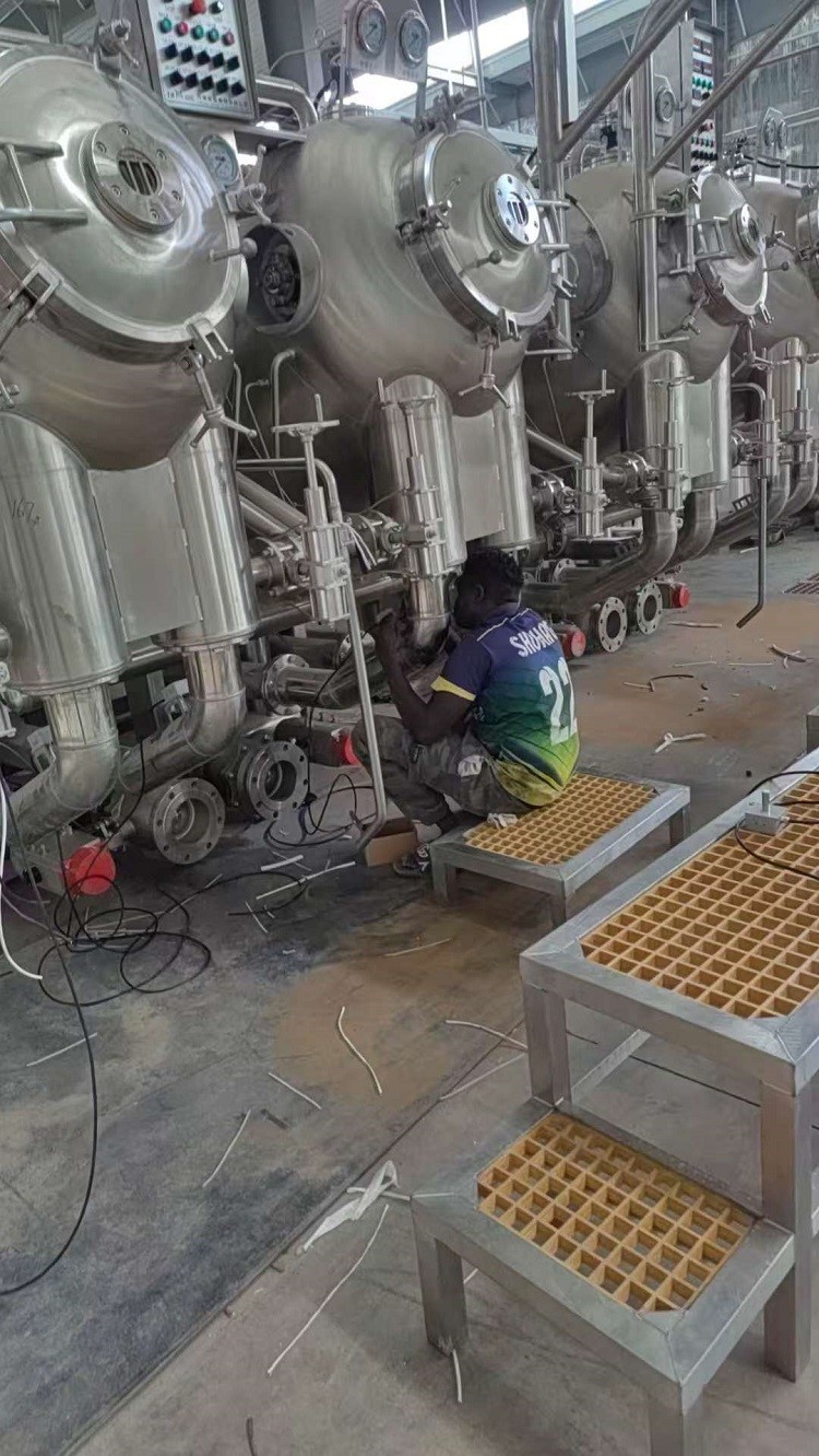 Dyeing Machine Installation Site Dyeing Machine Installation Site